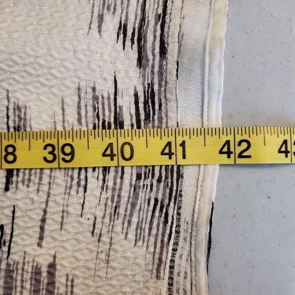 Vince 100% silk dress sleeveless abstract print - Picture 10 of 12